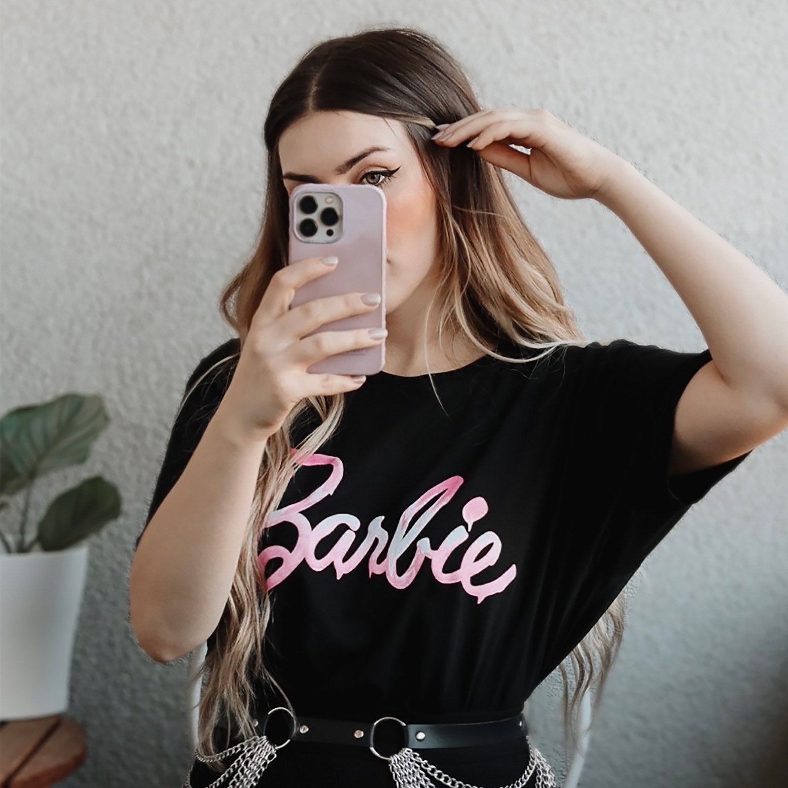 Produktbild Barbie - Melted Logo T-Shirt schwarz