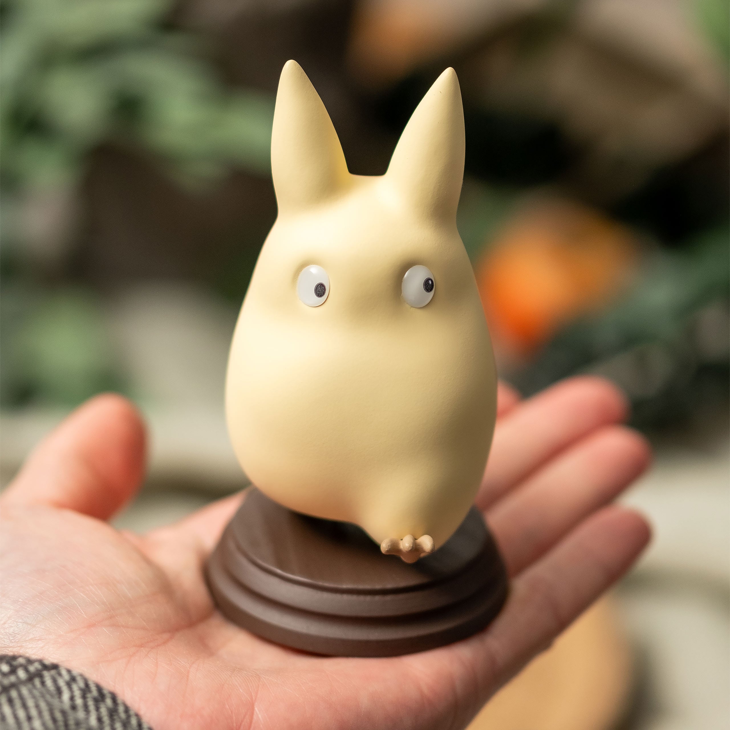 Produktbild Totoro Walking Figur - Mein Nachbar Totoro