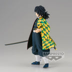 Produktbild Demon Slayer - Giyu Tomioka Figur 17cm
