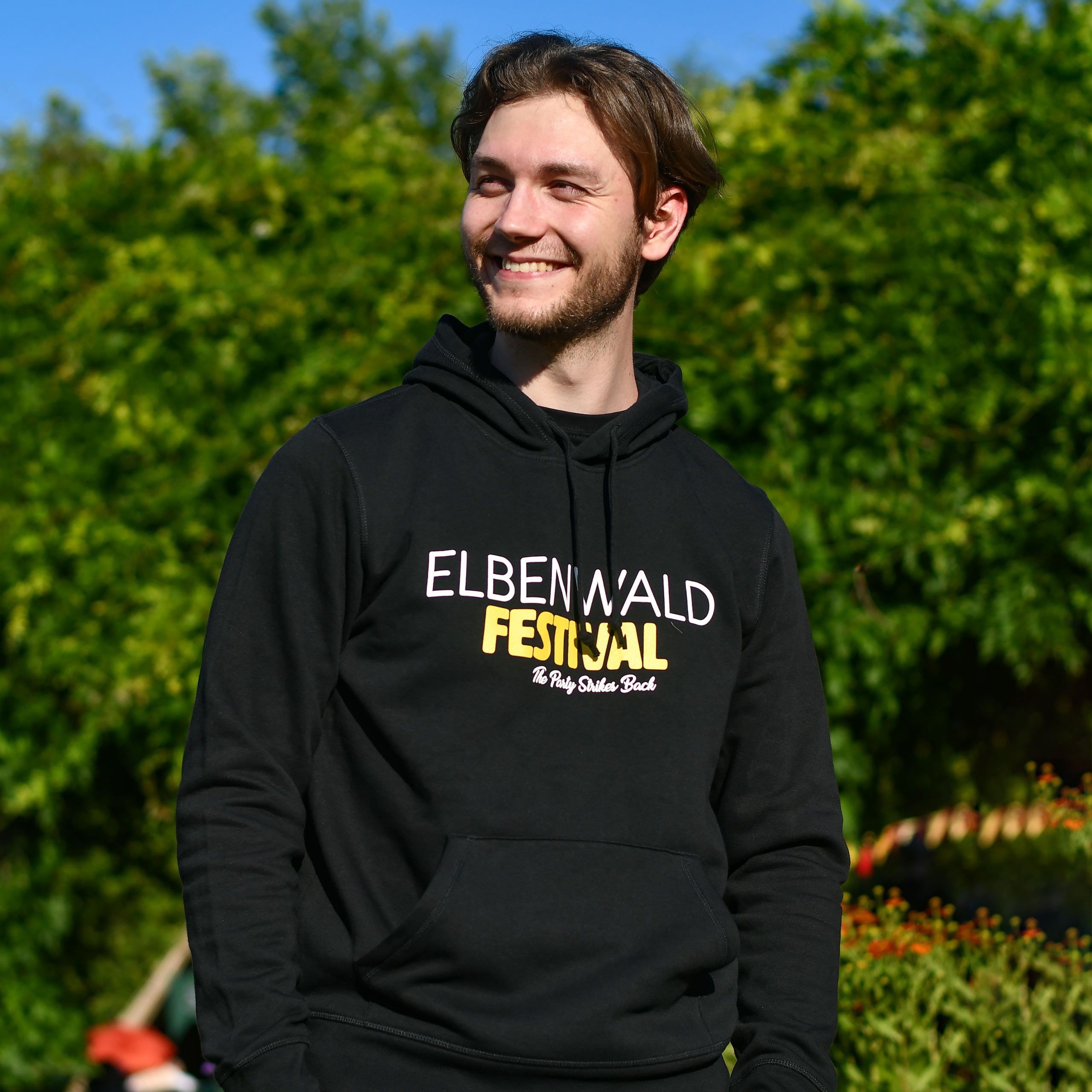 Produktbild Elbenwald Festival The Party Strikes Back Hoodie schwarz