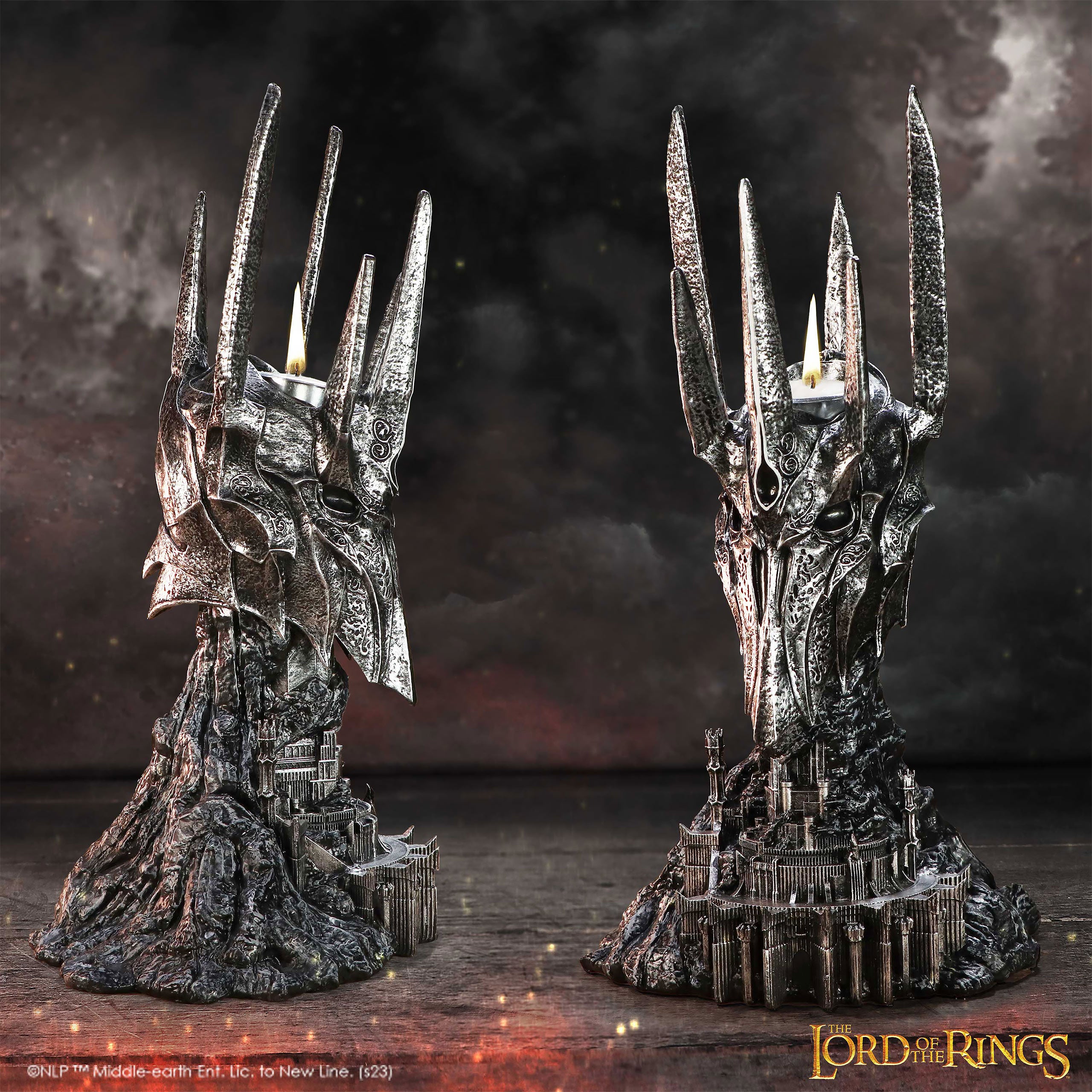 Produktbild Der Herr der Ringe - Sauron Kerzenständer deluxe