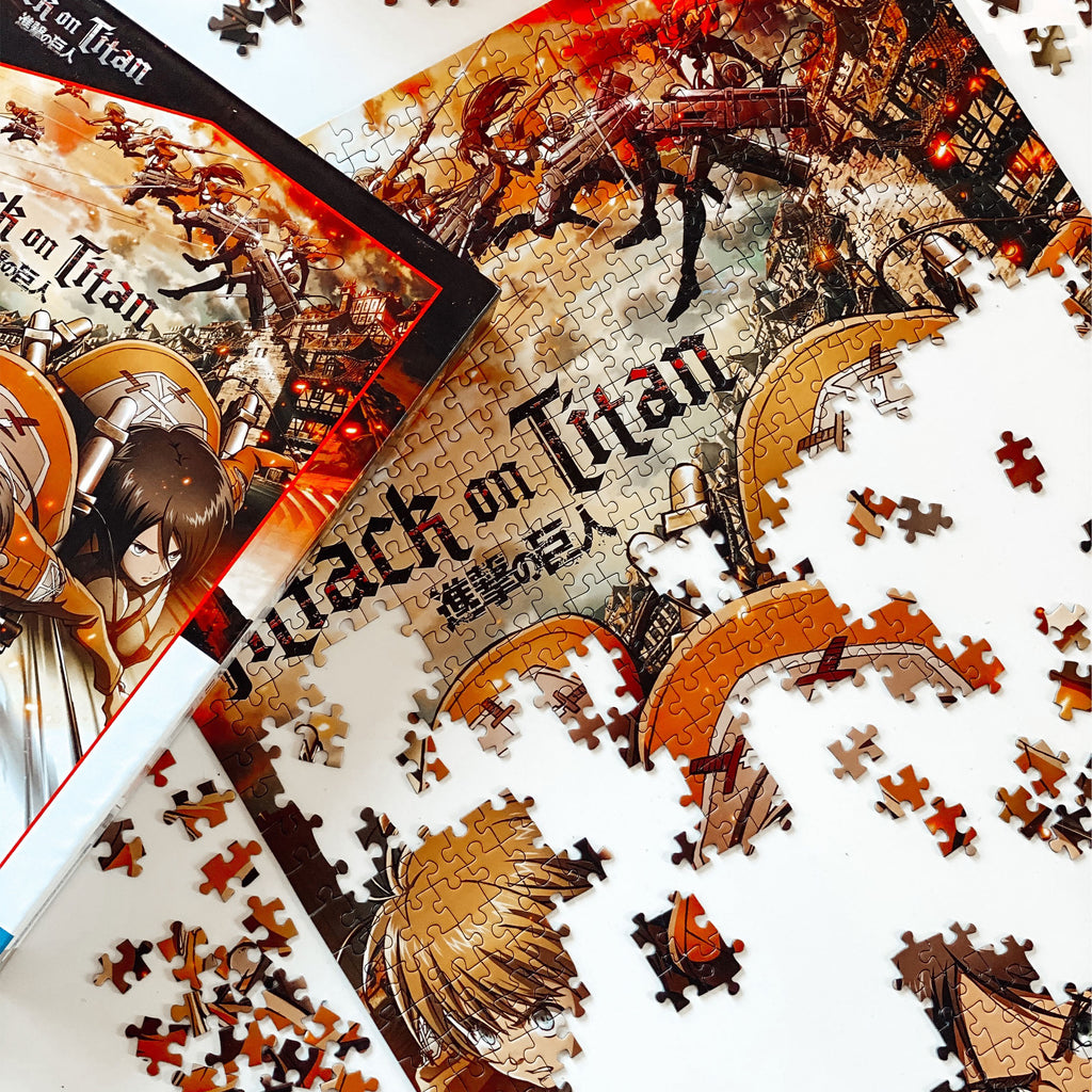 Produktbild Attack on Titan - Crew Puzzle