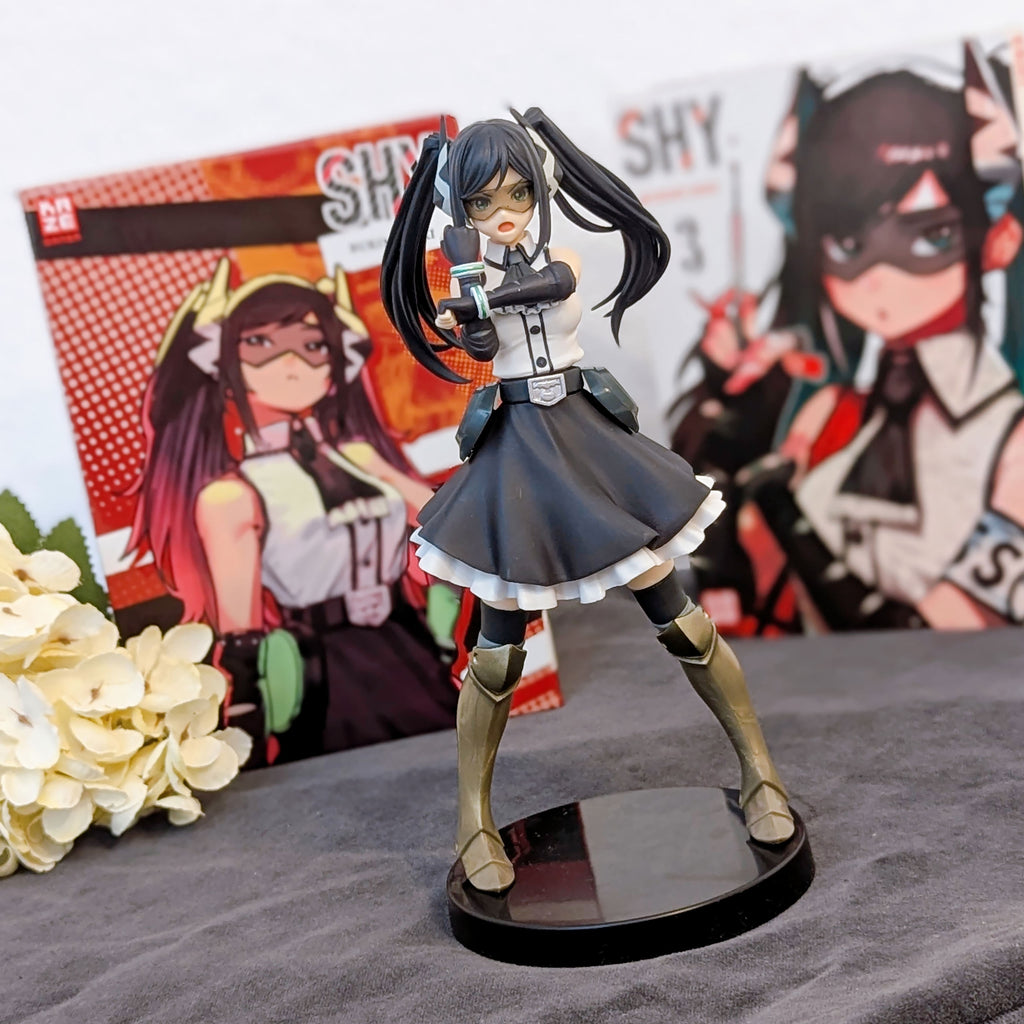 Produktbild SHY - Lady Black Figur