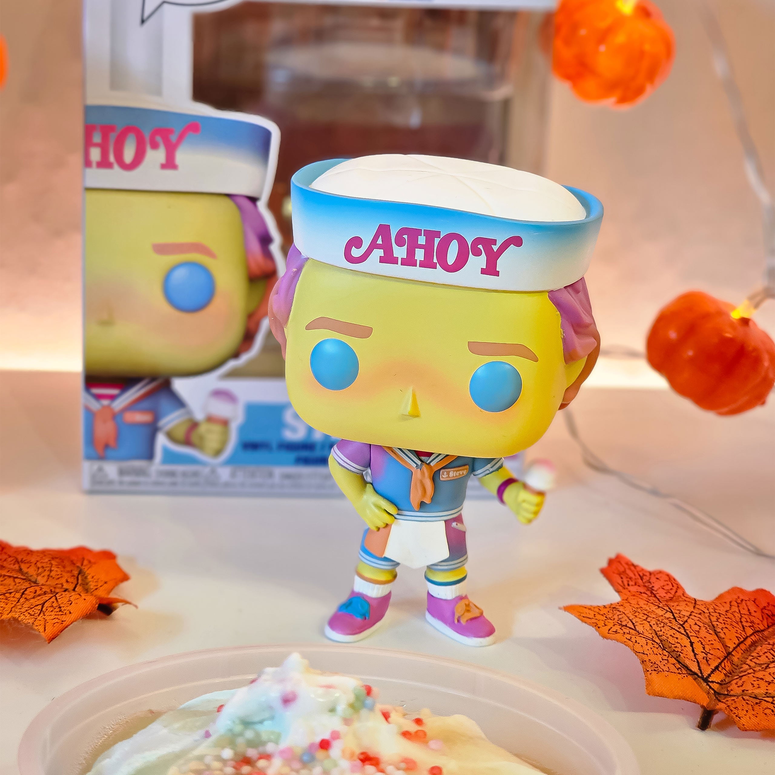 Produktbild Stranger Things - Steve (Scoops Ahoy) Funko Pop Figur