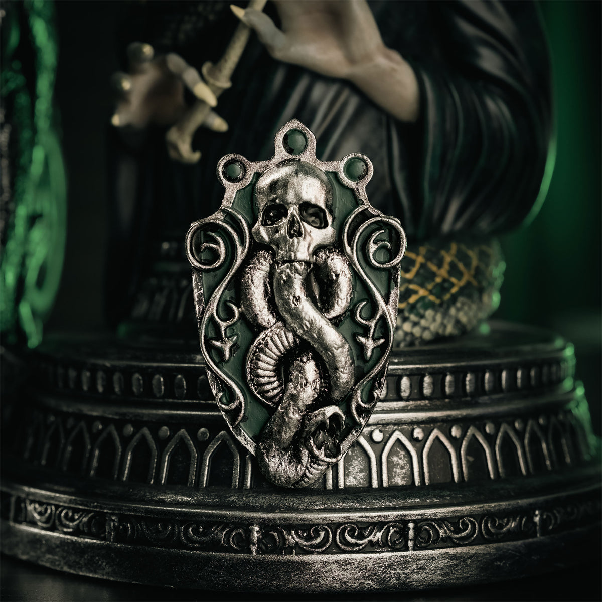 Produktbild Harry Potter - Lord Voldemort Buchstütze