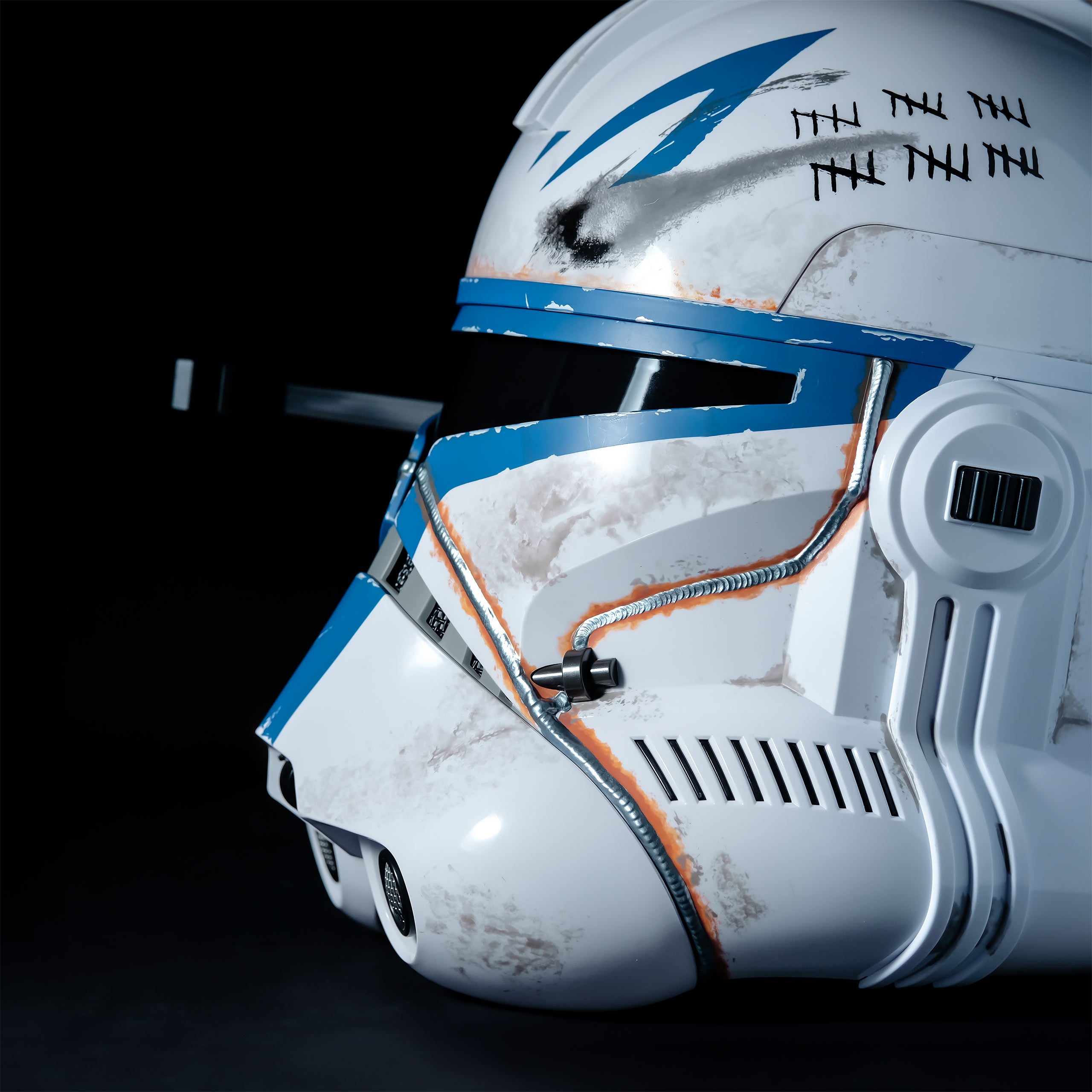 Produktbild Star Wars Ahsoka - Captain Rex Black Series Helm Replik