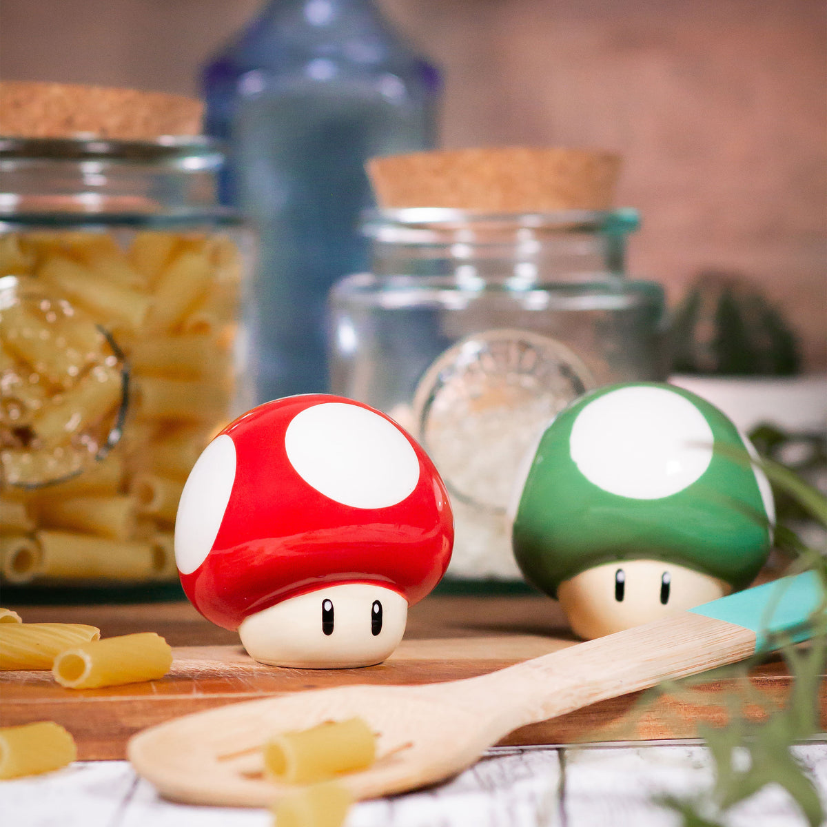 Produktbild Super Mario - Super Pilz und 1 UP Pilz Salz & Pfefferstreuer
