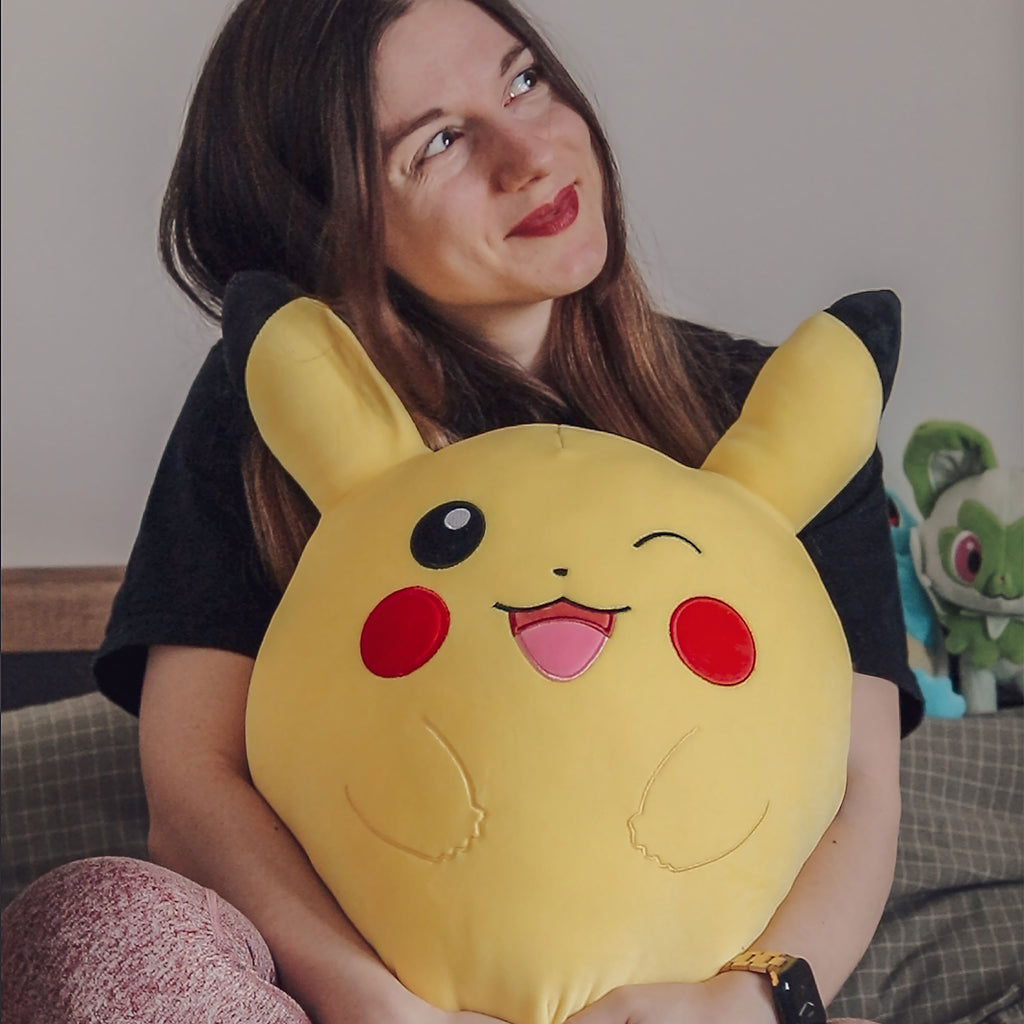 Produktbild Pokemon - Pikachu Squishmallows Plüsch Figur