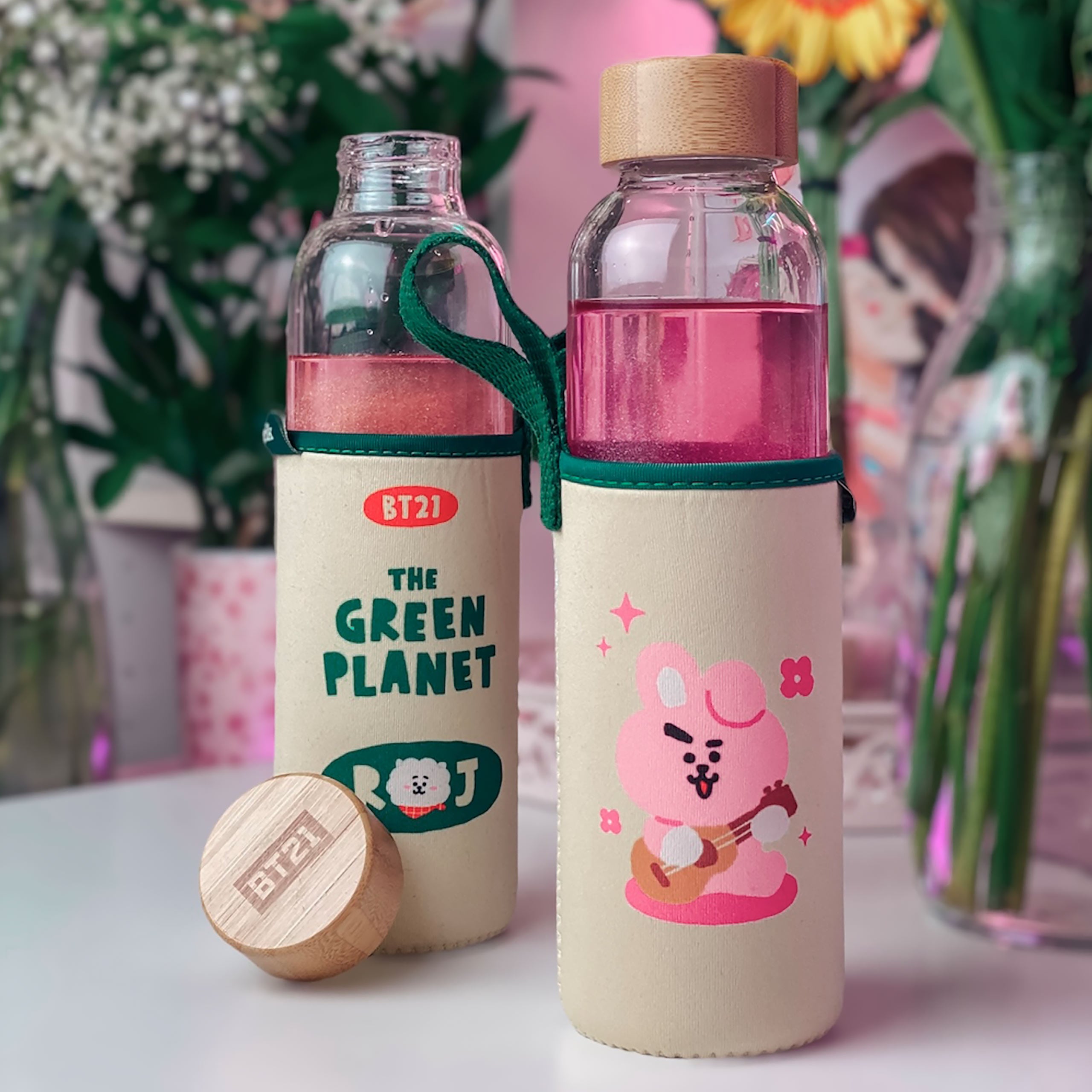 Produktbild Line Friends - BT21 Green Planet RJ Trinkflasche