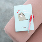 Produktbild Pusheen - Purrfect Love Notizbuch mit Kugelschreiber