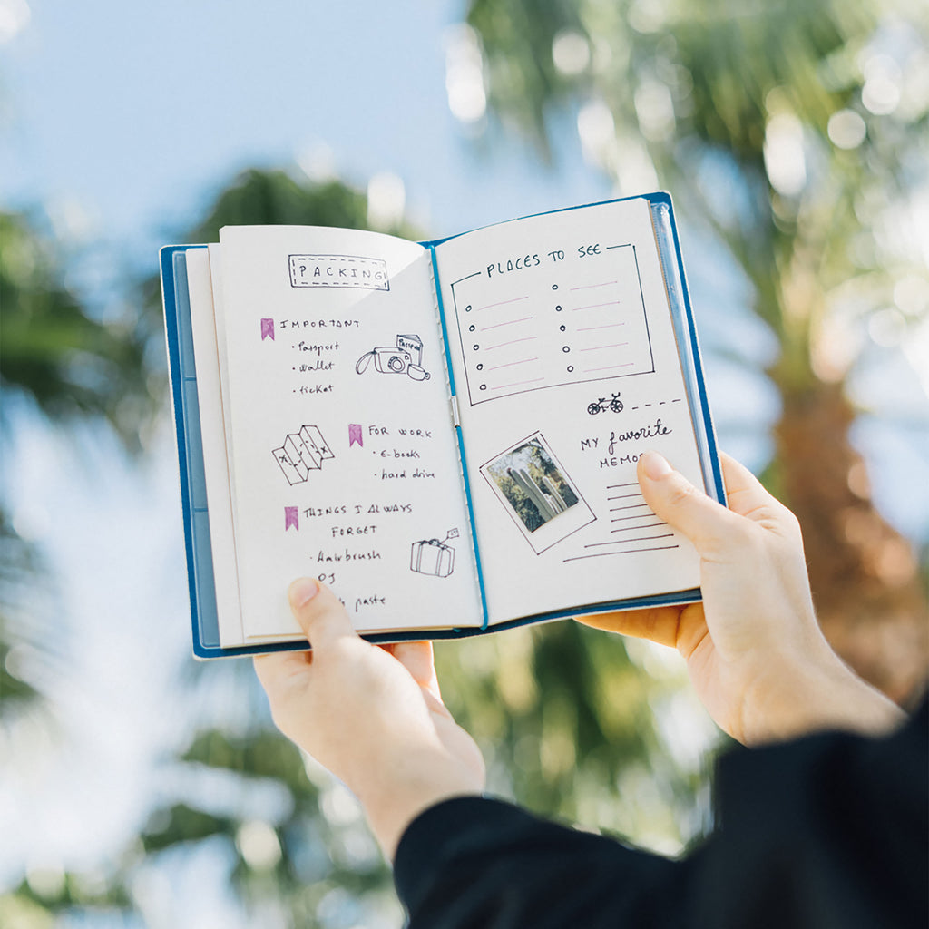 Produktbild Alice im Wunderland - Characters Notizbuch