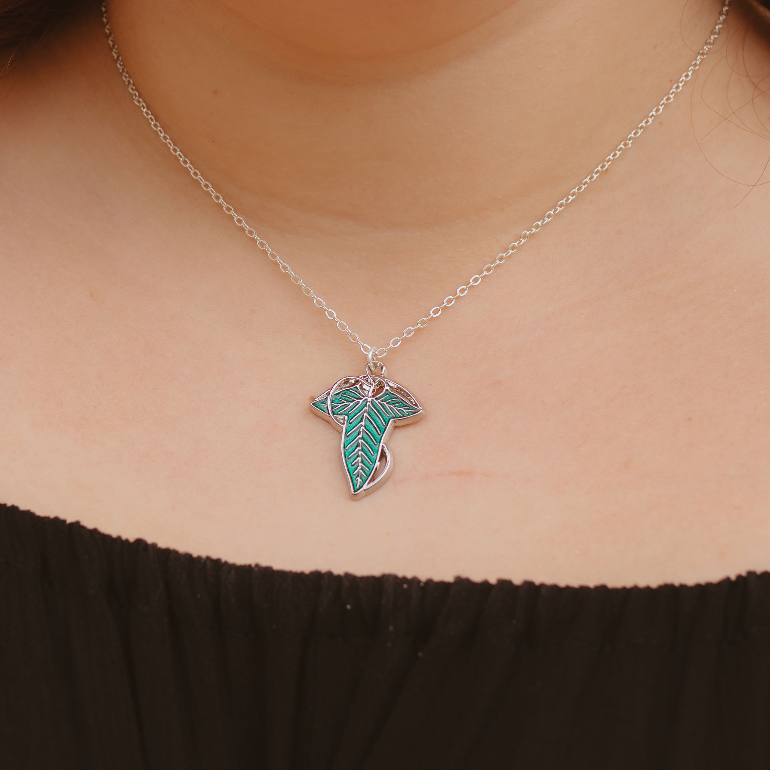 Produktbild Blattbrosche Kette - Der Herr der Ringe