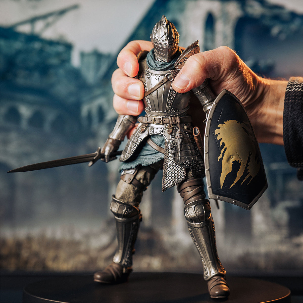 Produktbild Demon's Souls - Fluted Armor Figur
