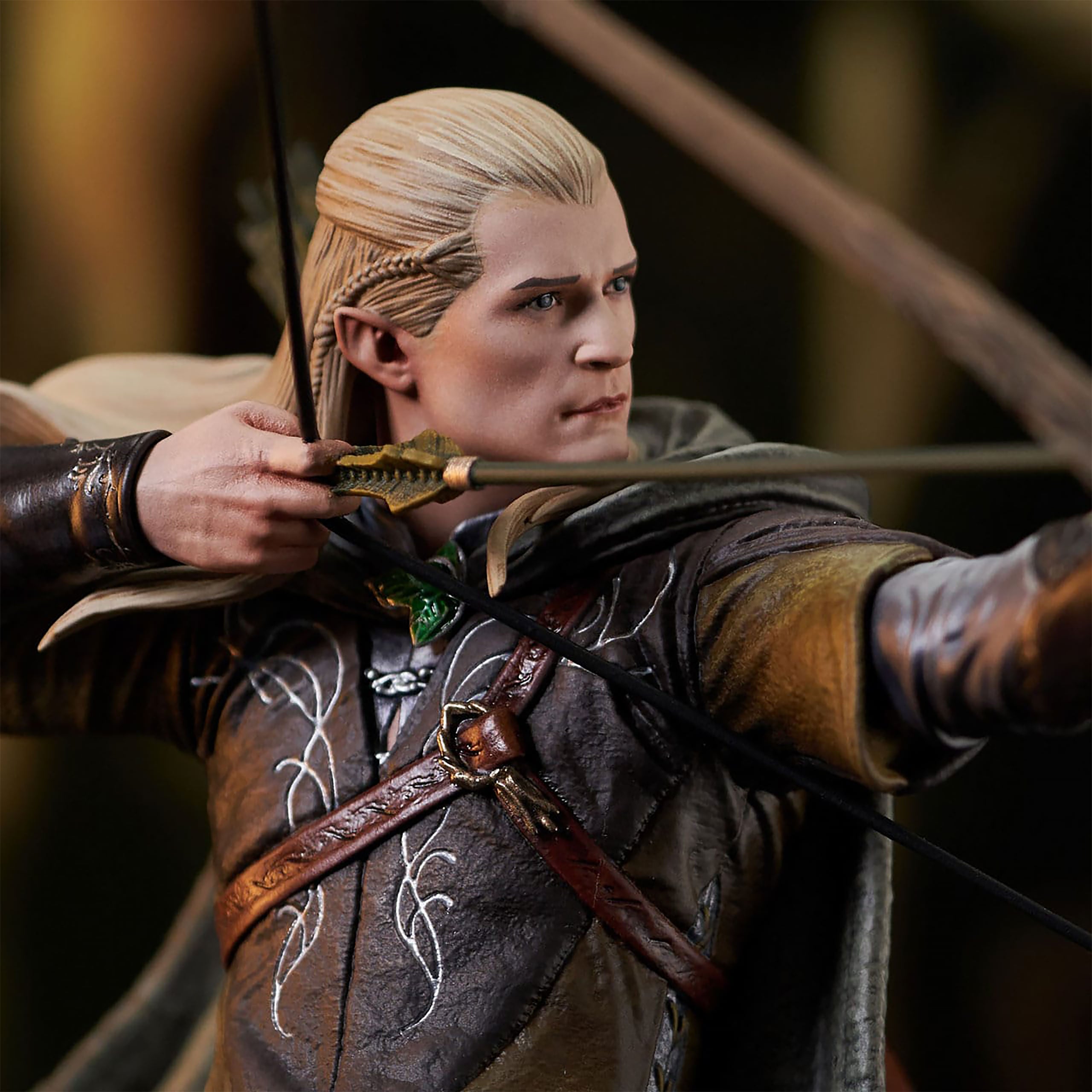 Produktbild Der Herr der Ringe - Legolas Deluxe Gallery Statue