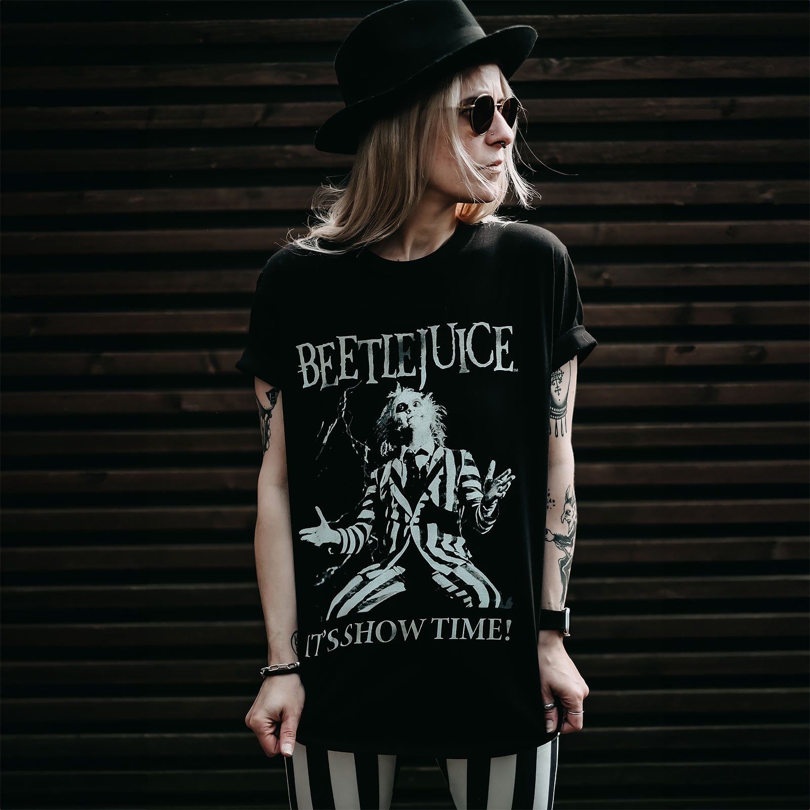 Produktbild Beetlejuice - It's Show Time! T-Shirt schwarz