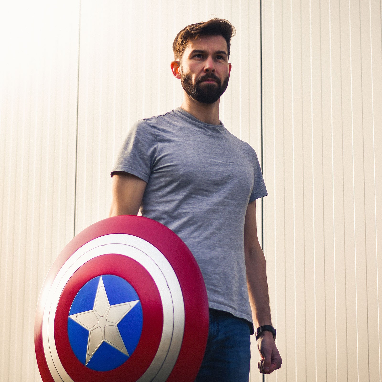 Produktbild Captain America Schild Premium Replik