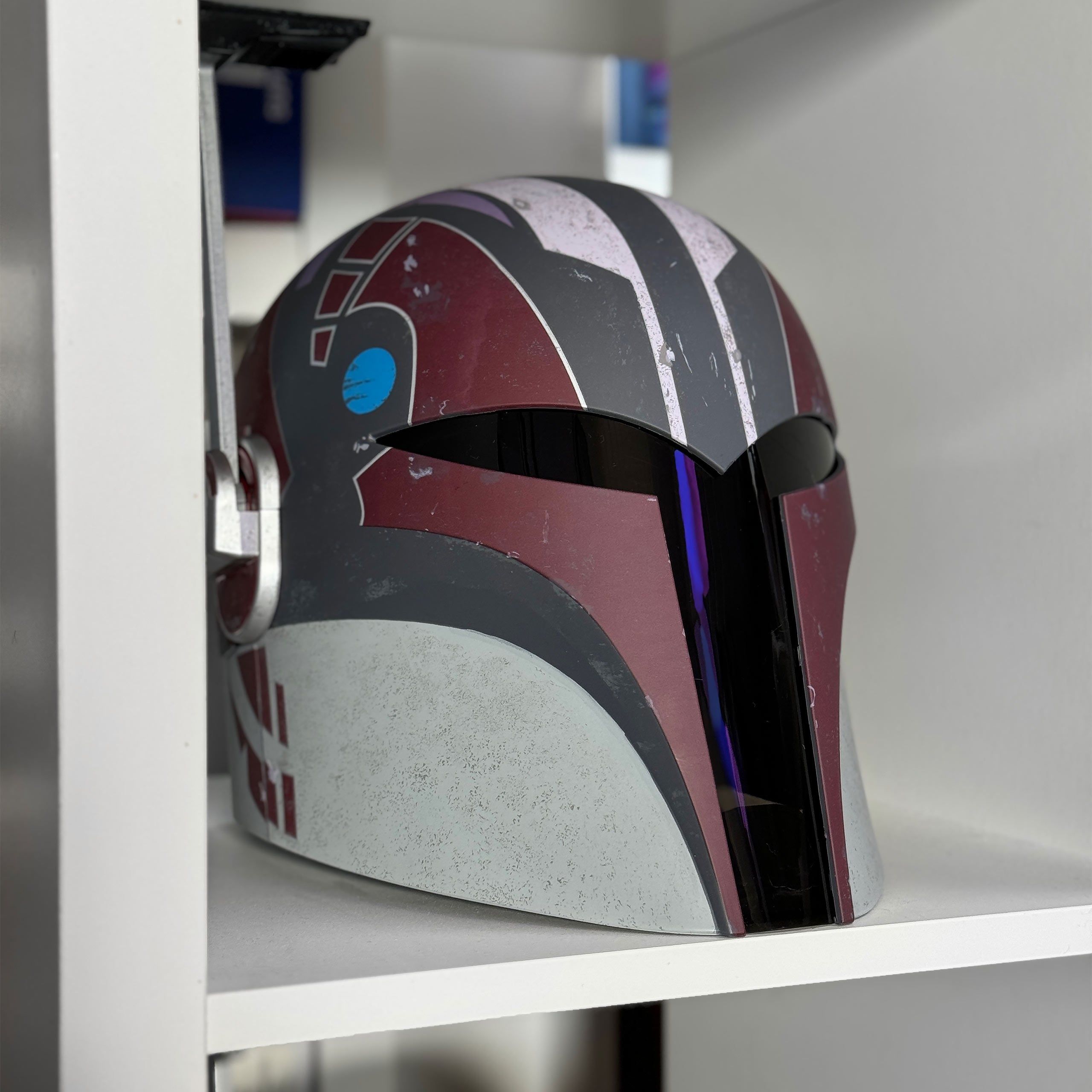 Produktbild Star Wars Ahsoka - Sabine Wren Black Series Helm Replik