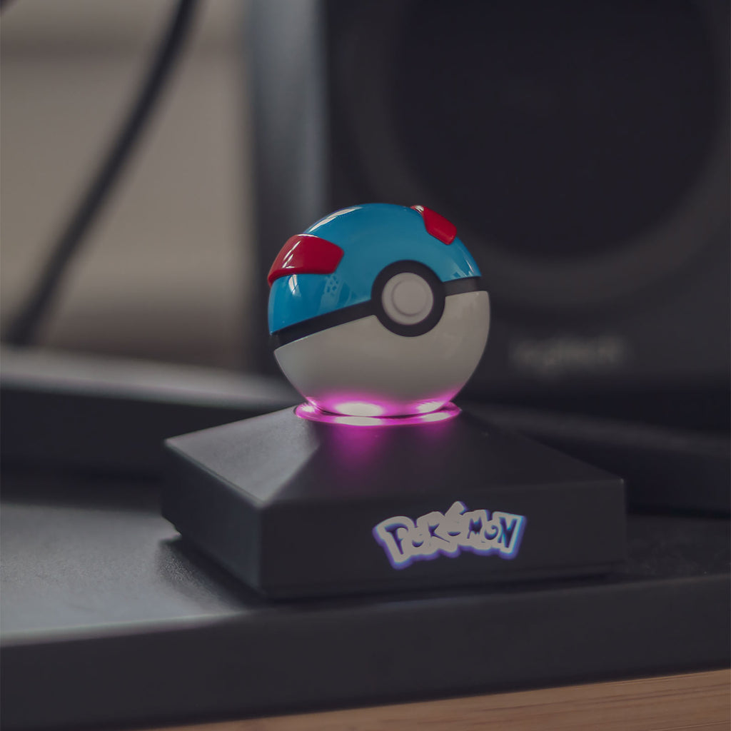 Produktbild Pokemon - Pokeball Superball Mini Replik mit Licht