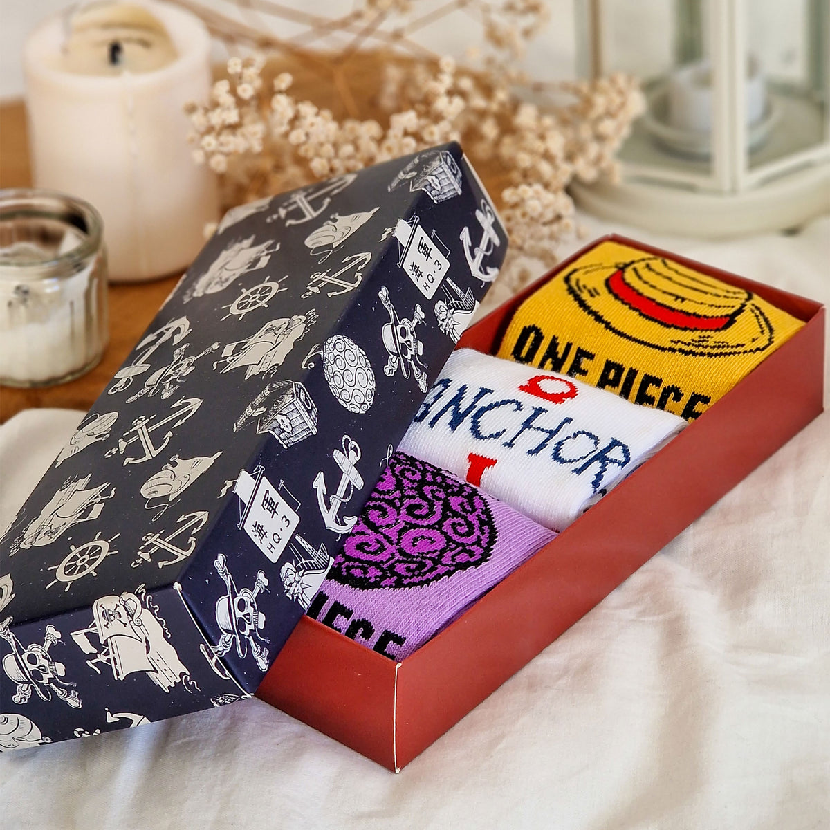 Produktbild One Piece Socken 3er Set in Geschenkbox