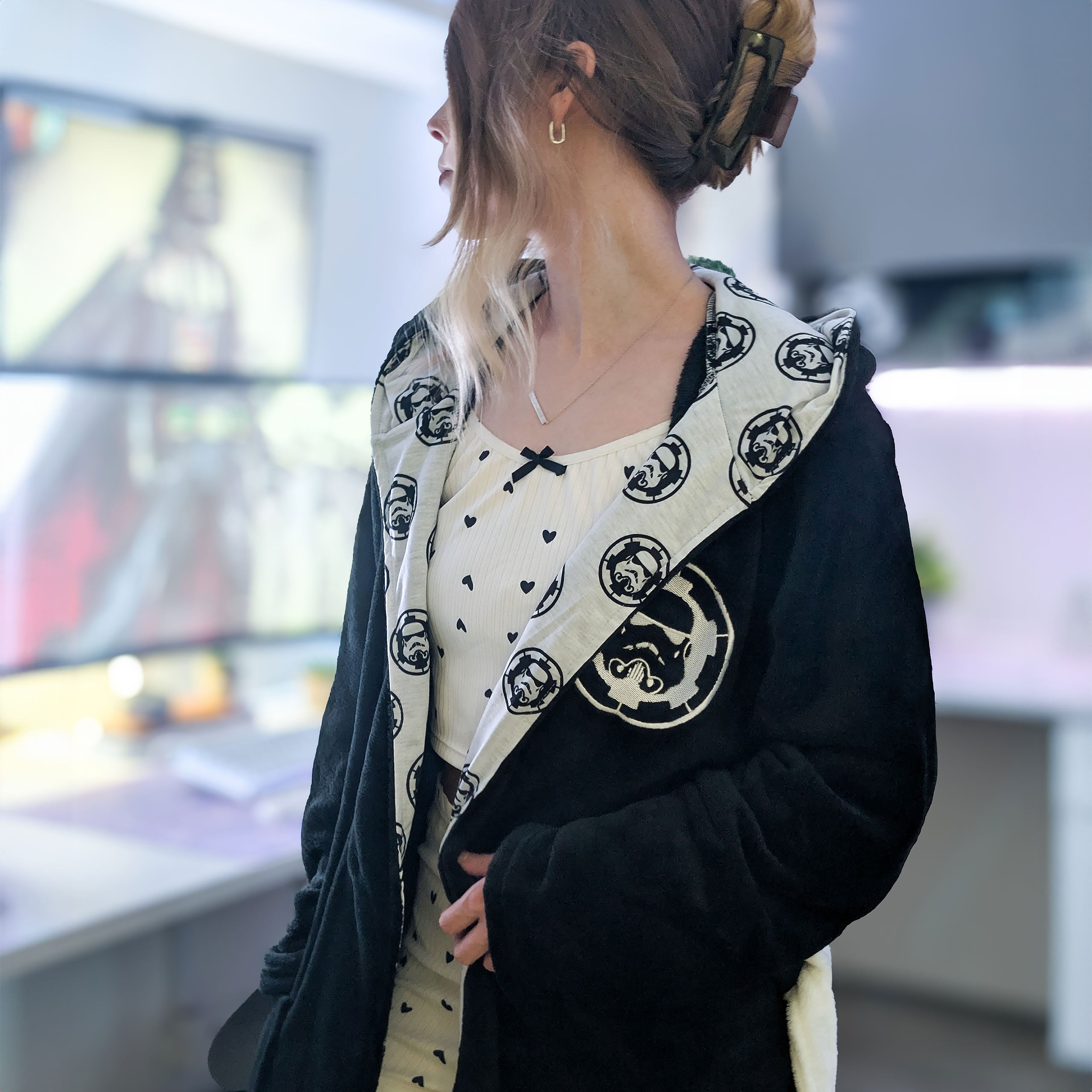 Produktbild Star Wars - Stormtrooper Bademantel schwarz-weiß