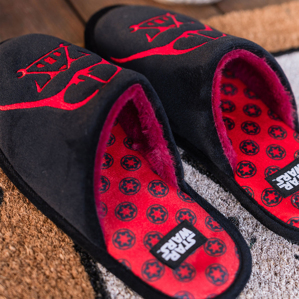 Produktbild Star Wars - Darth Vader Pantoffeln schwarz-rot