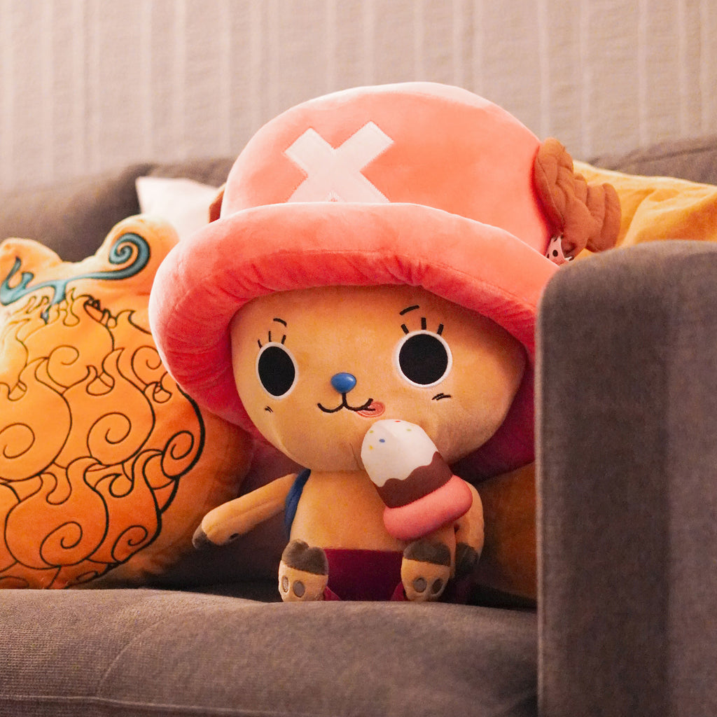 Produktbild One Piece - Tony Chopper mit Eis New World Plüsch Figur XL