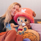Produktbild One Piece - Tony Chopper mit Eis New World Plüsch Figur XL