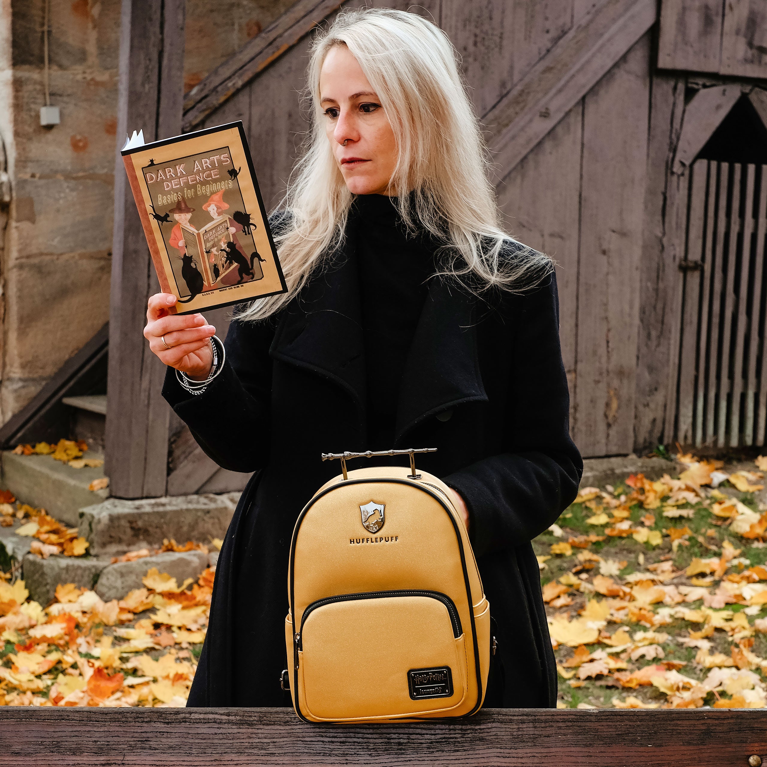 Produktbild Harry Potter - Hufflepuff Glitter Mini Rucksack