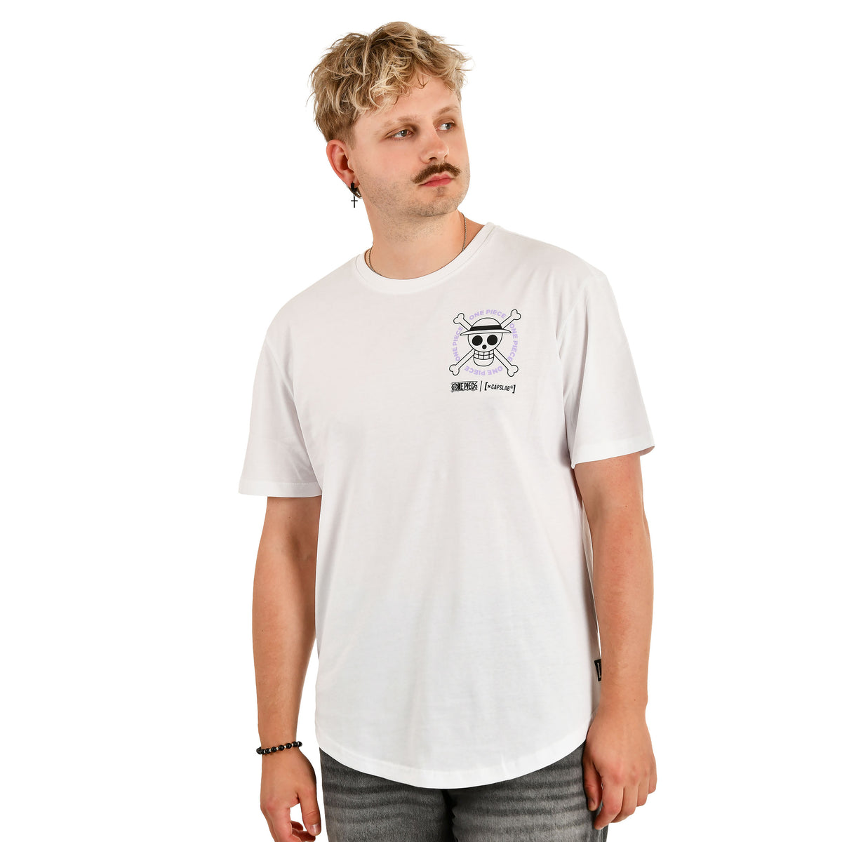 Produktbild One Piece - Crew Capslab T-Shirt weiß