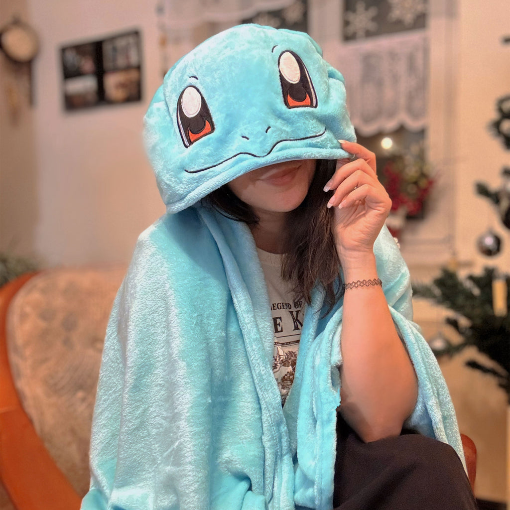 Produktbild Pokemon - Schiggy Decke mit Kapuze