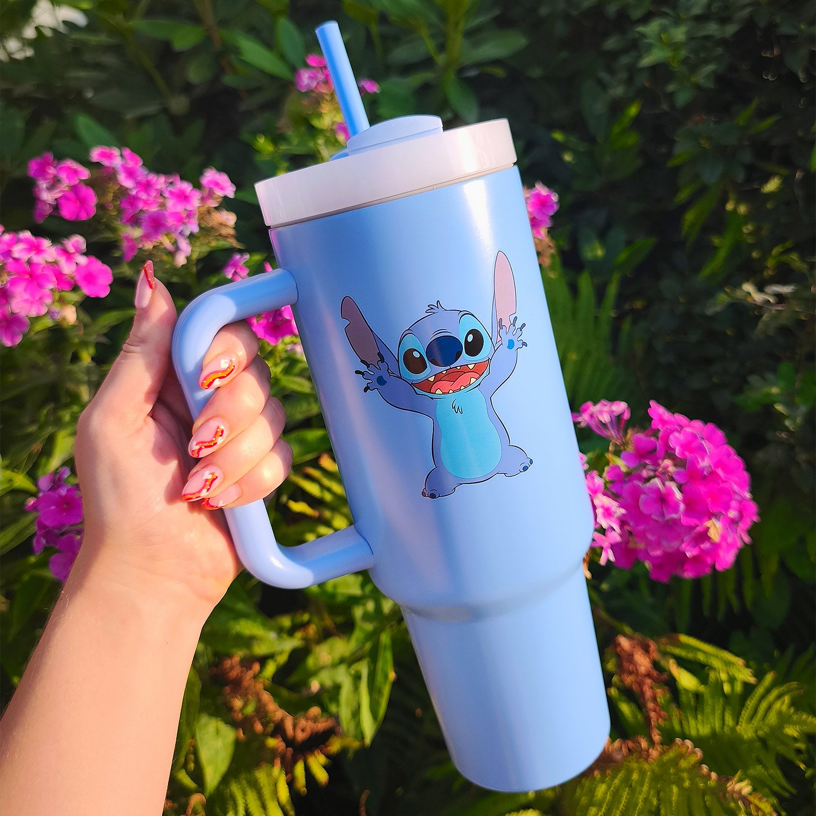 Produktbild Stitch To Go Becher mit Strohhalm - Lilo & Stitch