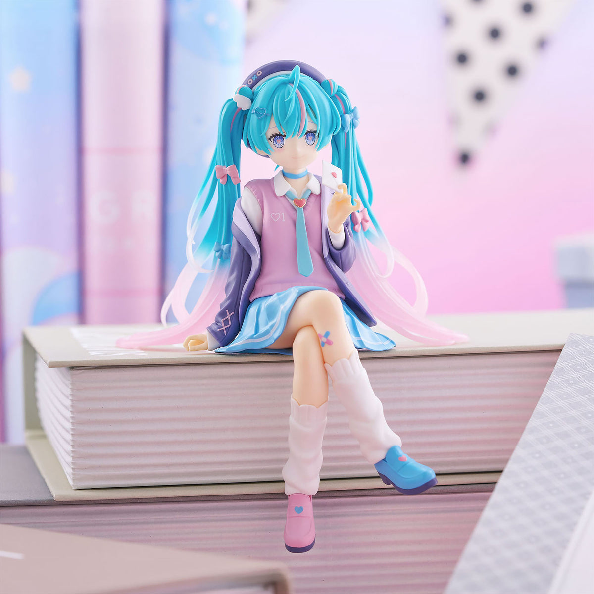 Produktbild Hatsune Miku - Miku Love Noodle Stopper Figur Blazer Navy Color Version