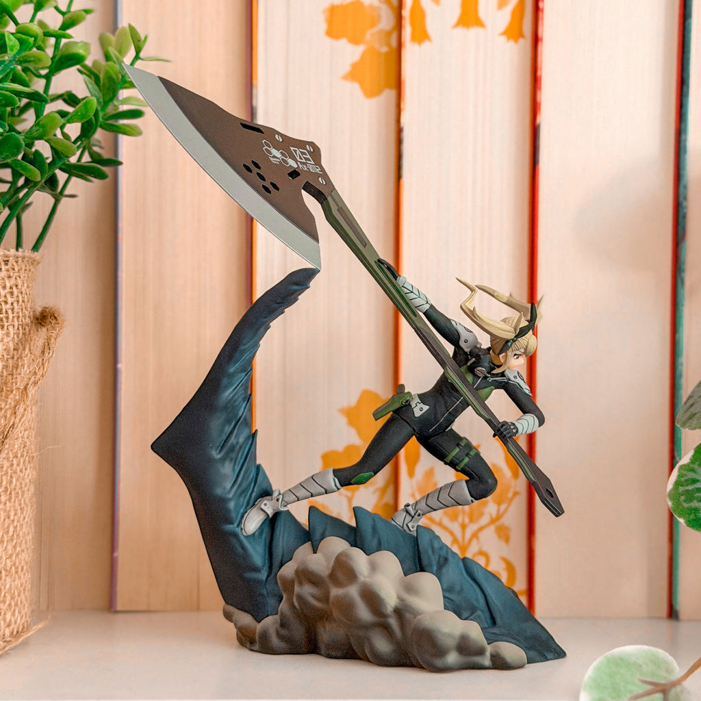 Produktbild Kaiju No. 8 - Kikoru Shinomiya Diorama Figur