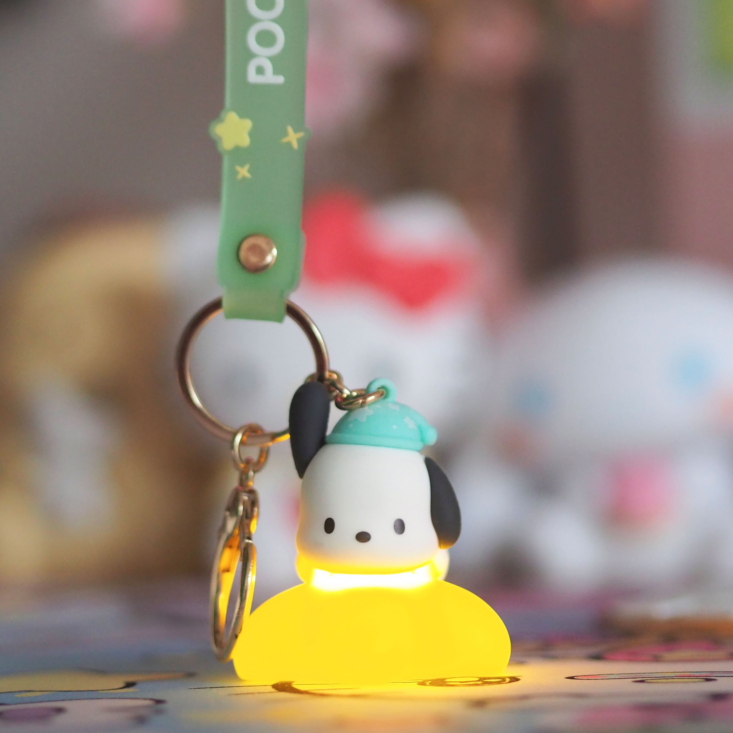 Produktbild Sanrio - Hello Kitty and Friends YuMe Mystery Light-Up Schlüsselanhänger