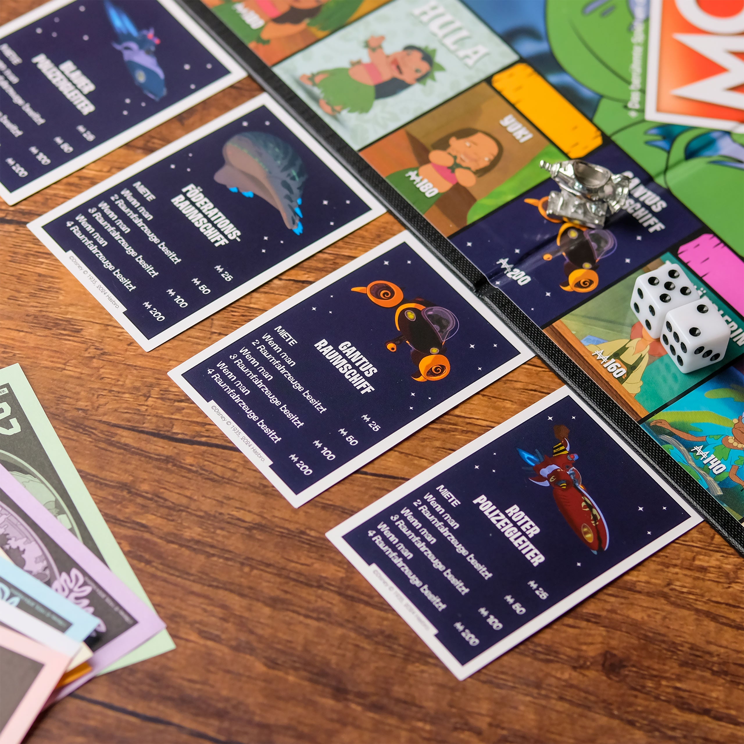 Produktbild Monopoly - Lilo & Stitch