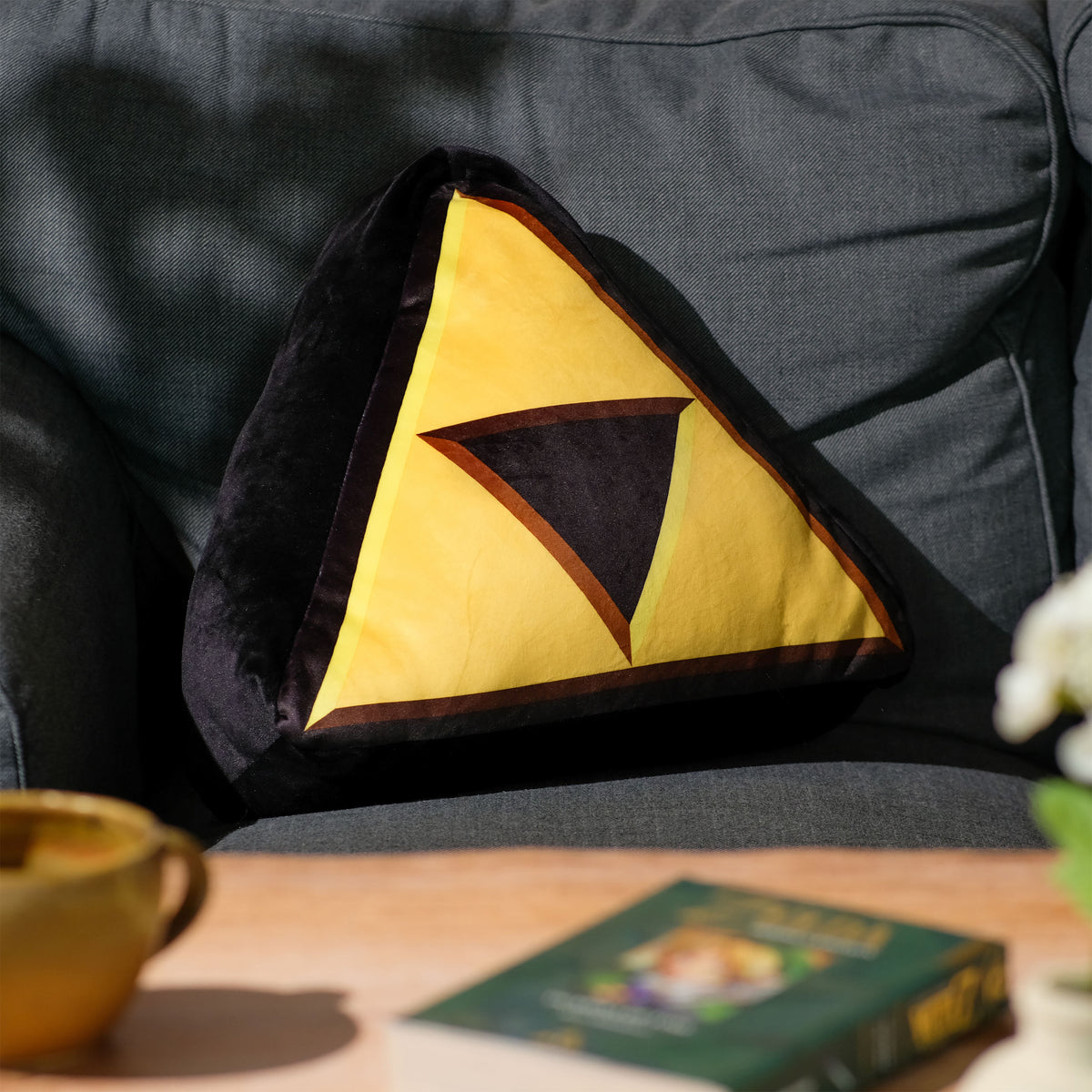 Produktbild Zelda - Triforce Mocchi-Mocchi Plüsch Figur XL