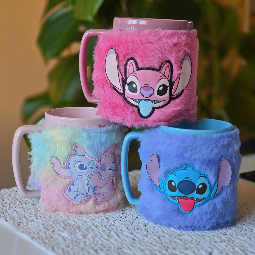 Produktbild Lilo & Stitch - Angel Tasse mit Plüschüberzug