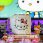 Produktbild Hello Kitty Tasse mit Plüschüberzug