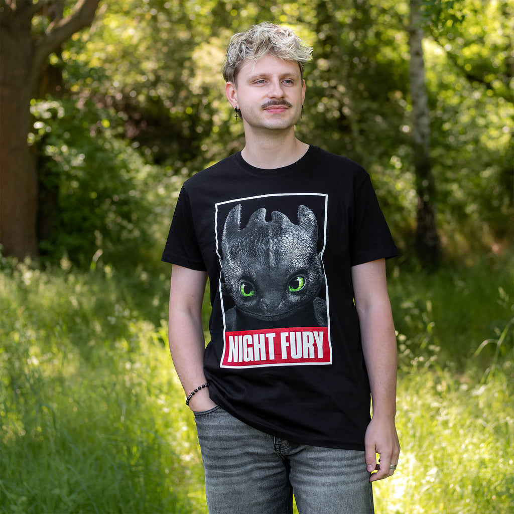 Produktbild Drachenzähmen leicht gemacht - Night Fury Poster T-Shirt schwarz