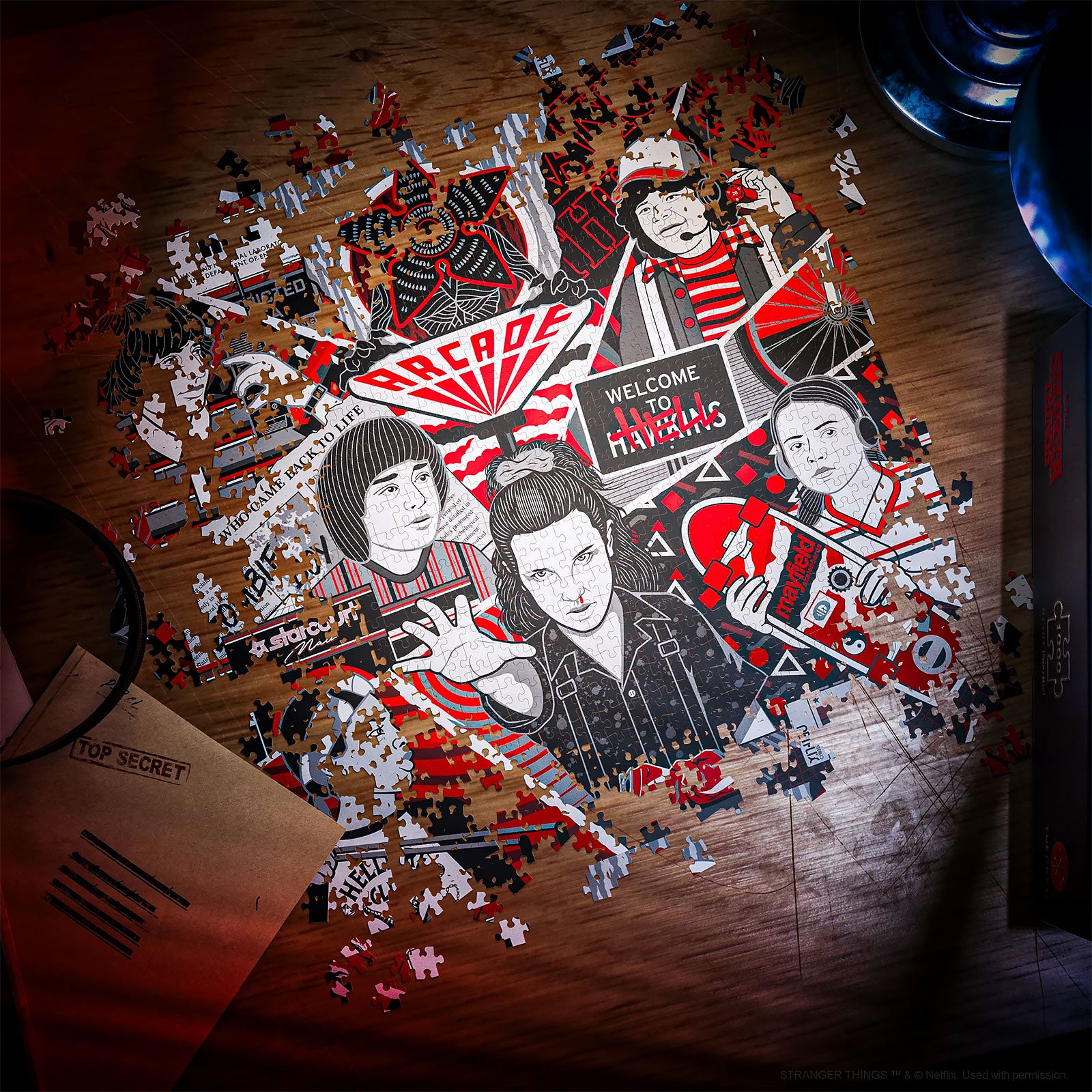 Produktbild Stranger Things - Upside Down Premium Puzzle