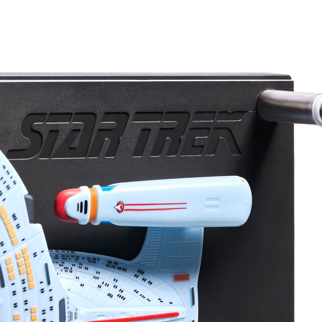 Produktbild Enterprise NCC 1701-D Wandplakette mit Modell Replik - Star Trek