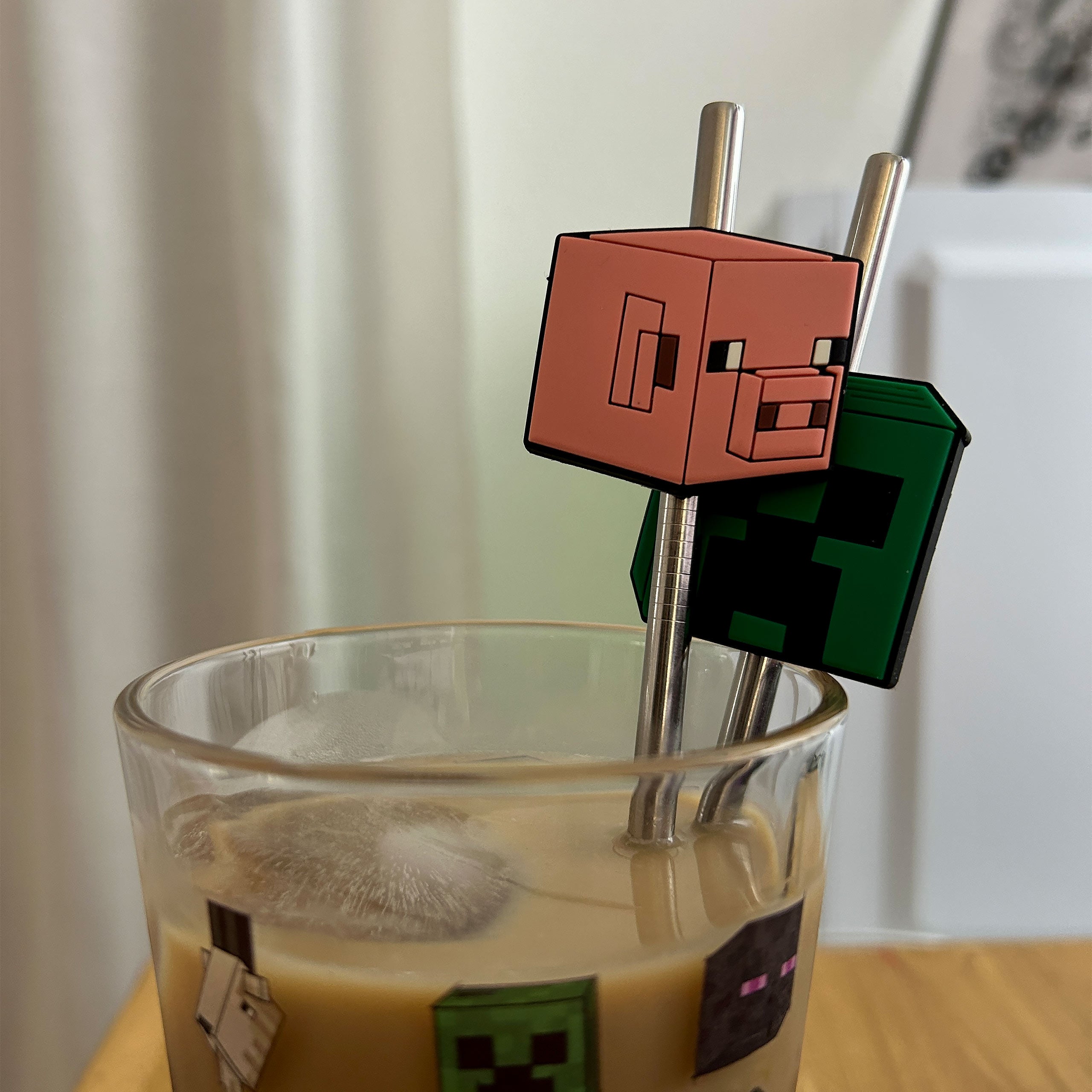 Produktbild Minecraft - Characters Glas mit 2 Strohhalmen