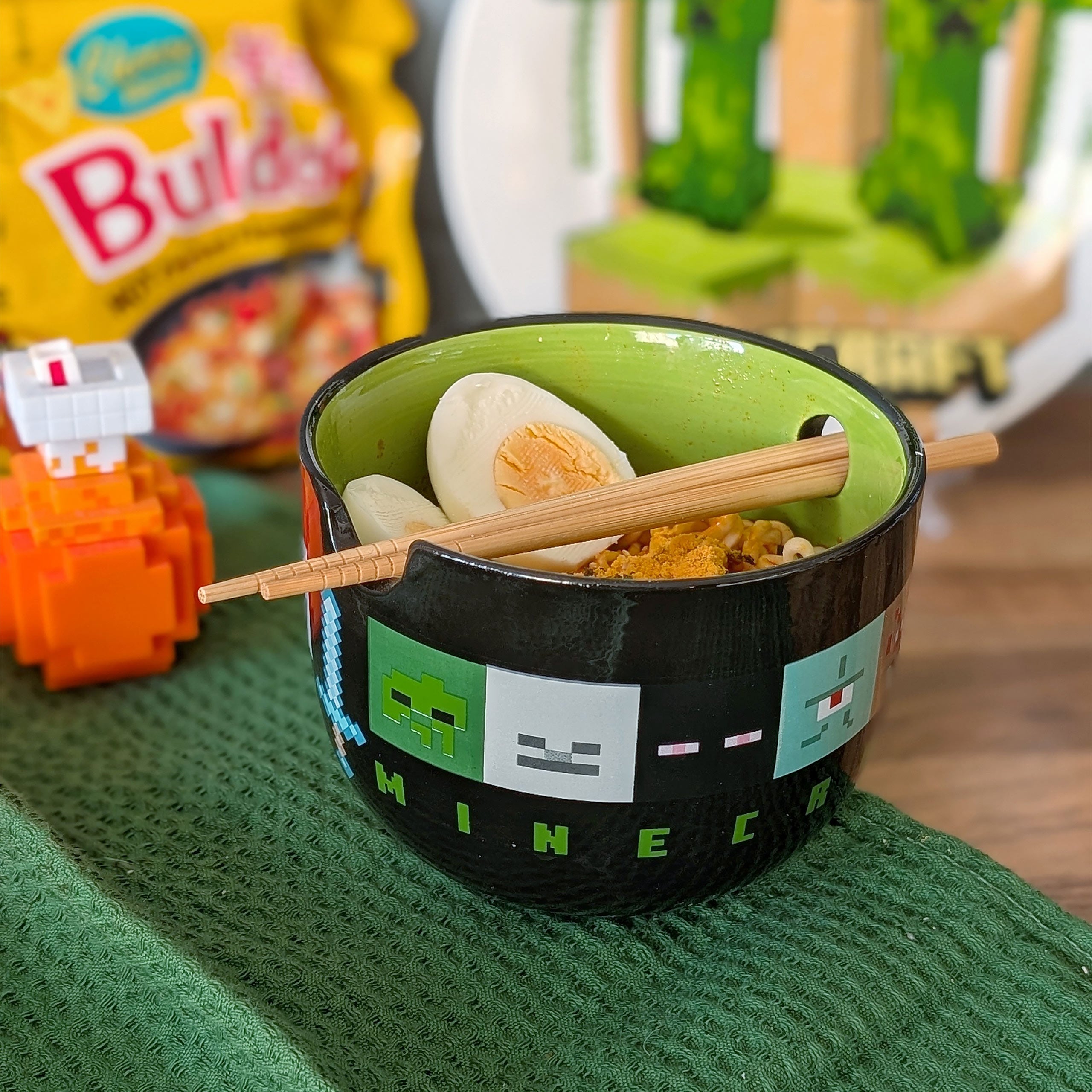 Produktbild Minecraft - Creeper Ramen Schale mit Ess-Stäbchen