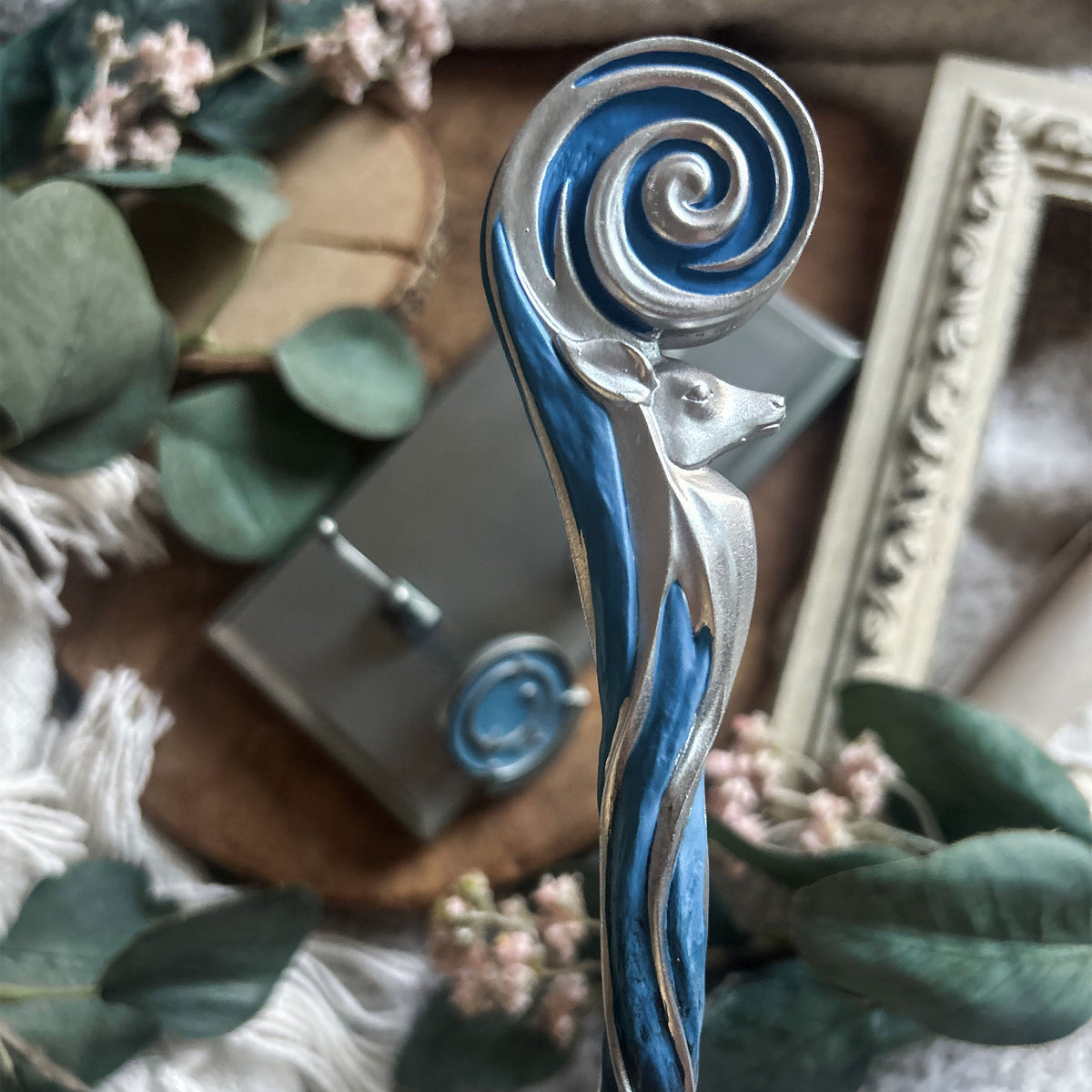 Produktbild Patronus Celebration Wand 2025 - Harry Potter Zauberstab