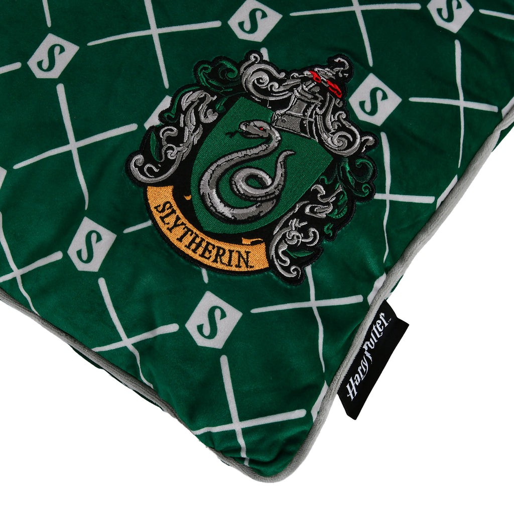 Produktbild Harry Potter - Slytherin Logo Kissen