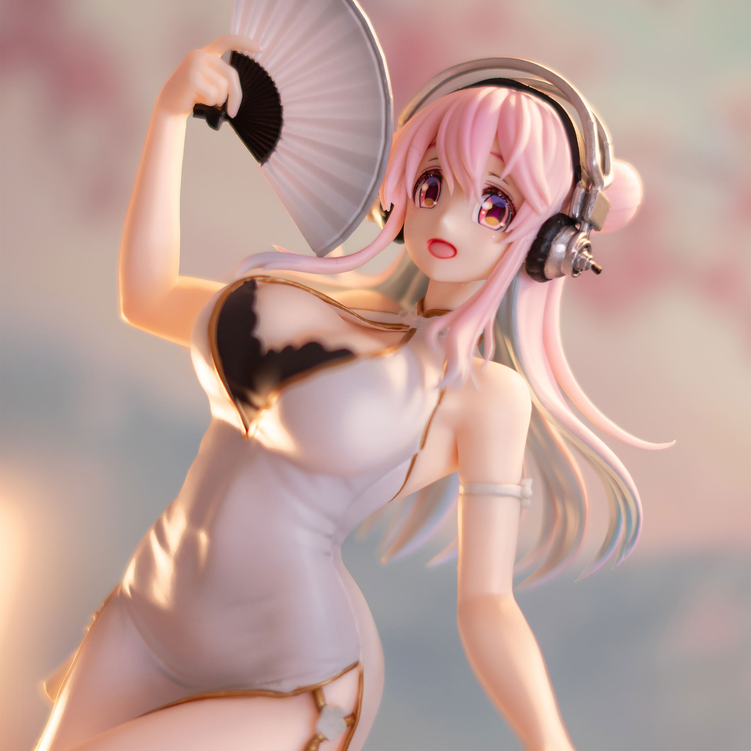 Produktbild Super Sonico - Trio-Try-iT Figur White China Dress Version