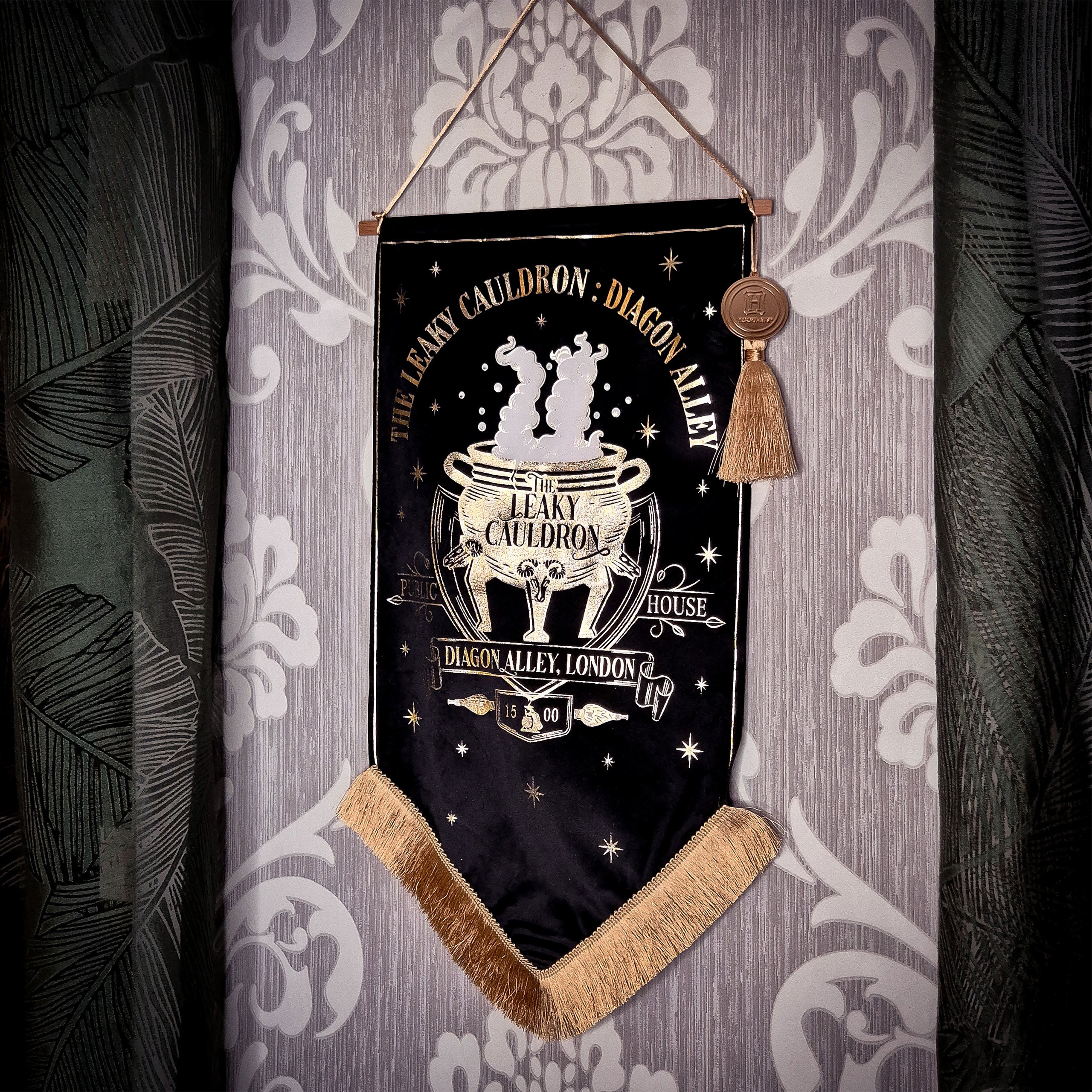 Product image Harry Potter - Leaky Cauldron Banner