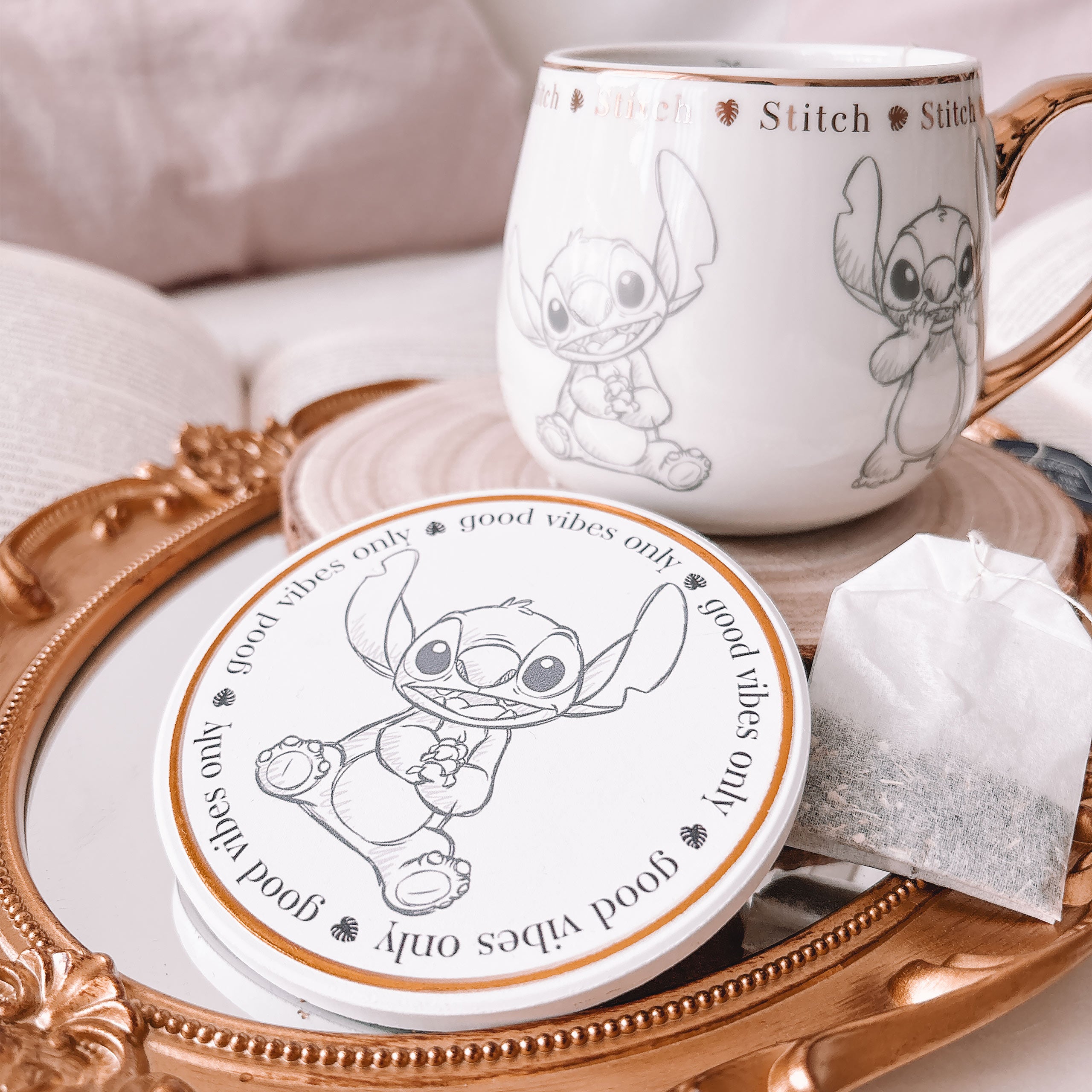 Produktbild Stitch Premium Sammeltasse - Lilo & Stitch