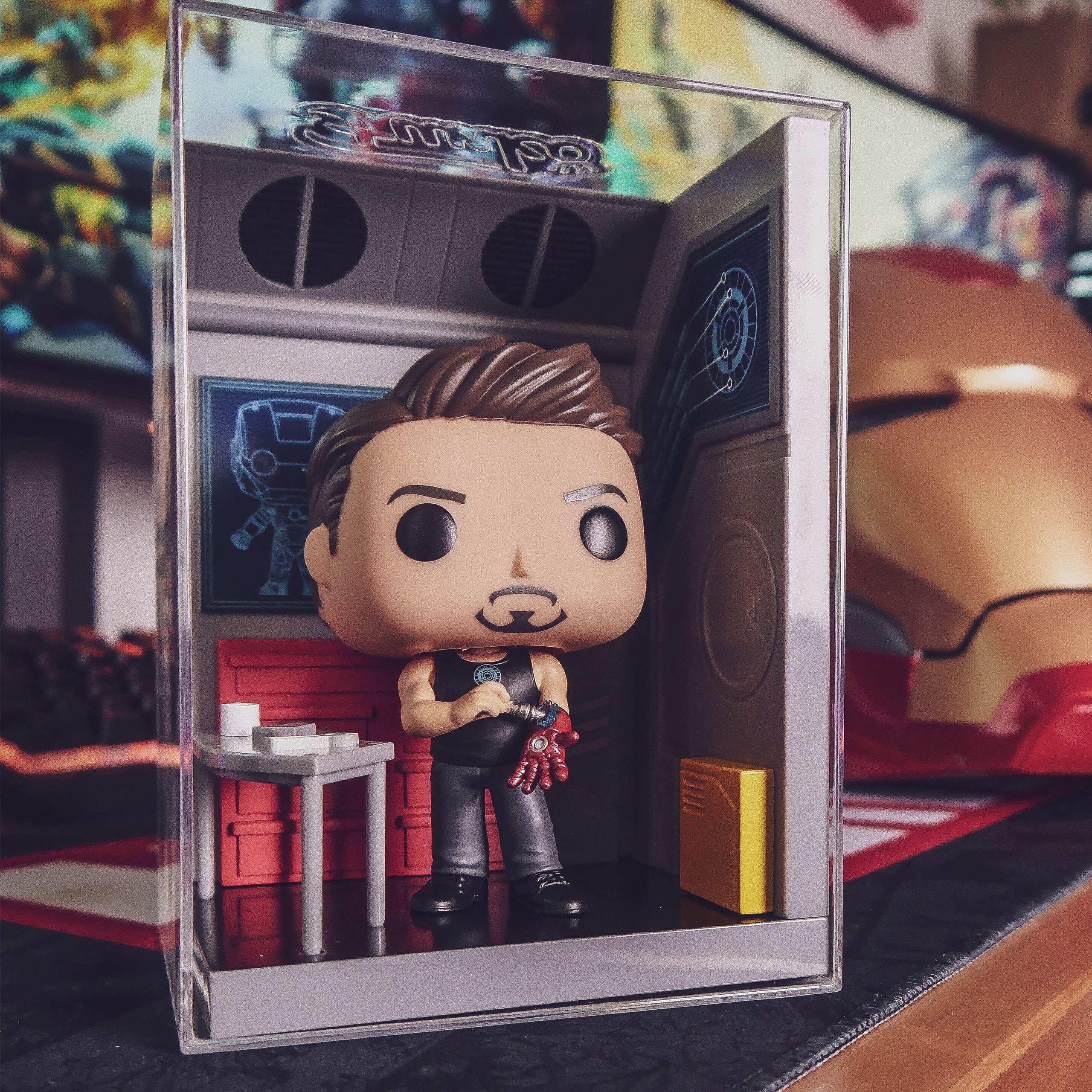 Produktbild Iron Man - Tonys Werkstatt Funko Pop Nooks Diorama