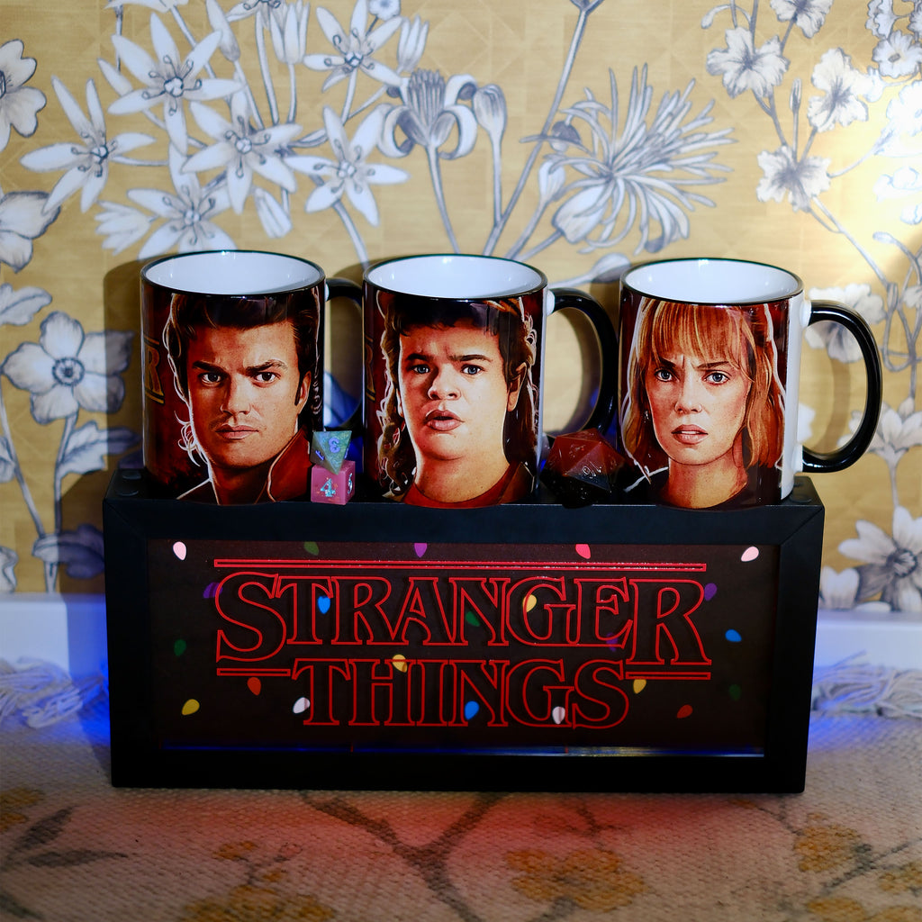 Produktbild Robin Tasse - Stranger Things Final Season